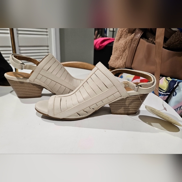 NATURAL SOUL Dayna Shell mooth Cream Slingback Stacked BlockHeel Sandals.6.5 NWT - Picture 11 of 15